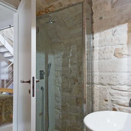 Le Alcove - Luxury Nei Trulli 5* אלברובלו